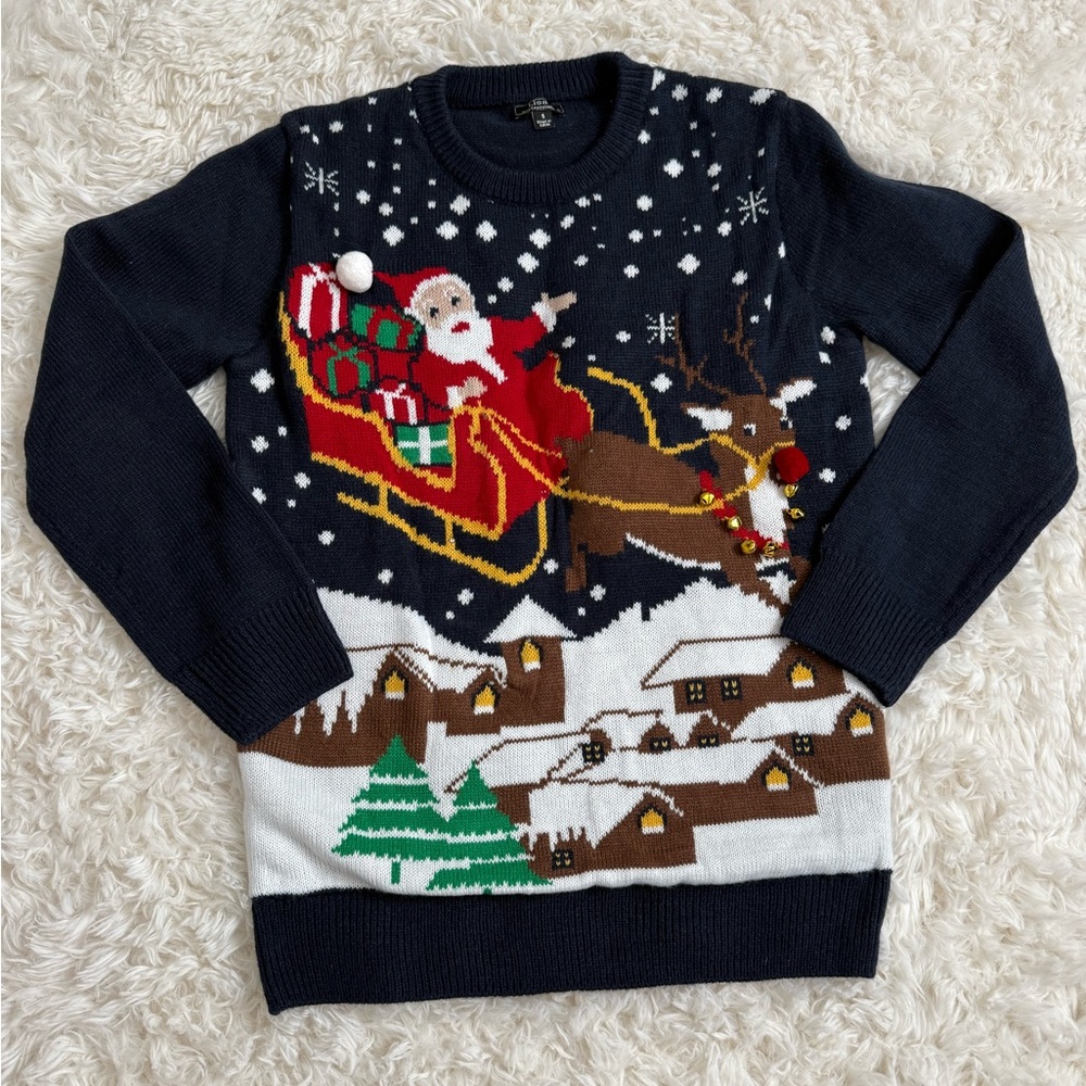 Women’s Light Up Christmas Sweater Size Small With Bells And Hidden Battery Pack